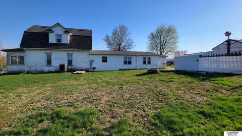 2618 P St, Auburn, NE 68305