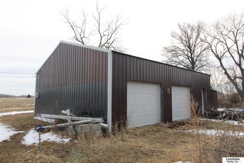 708 Walnut St, Brock, NE 68320