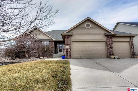 17527 Adams St, Omaha, NE 68135