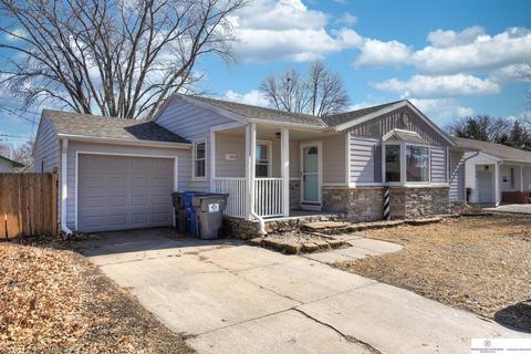 952 Locust St, Fremont, NE 68025