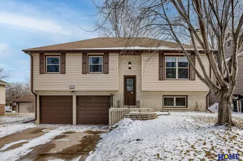 3141 Jasper Ct, Lincoln, NE 68516