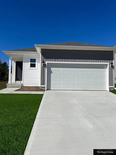 7724 N 95th Ave, Omaha, NE 68122