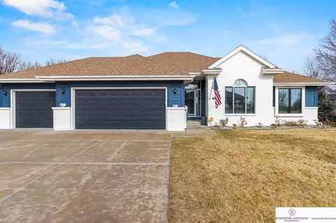 1725 N 170 St, Omaha, NE 68118