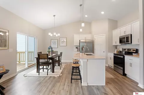 11727 S 189 St, Gretna, NE 68028