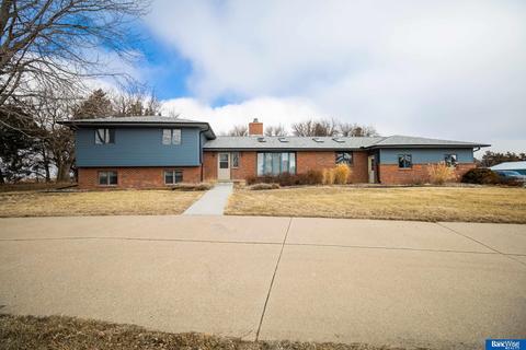 1401 W 15 Rd, Aurora, NE 68818