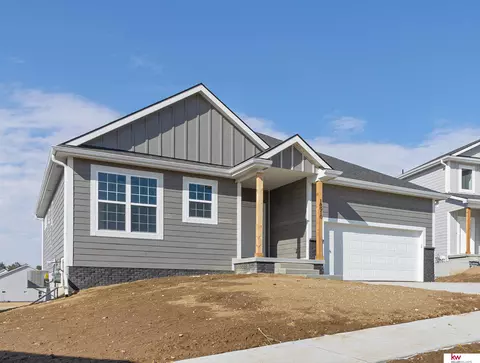 11706 S 189 St, Gretna, NE 68028