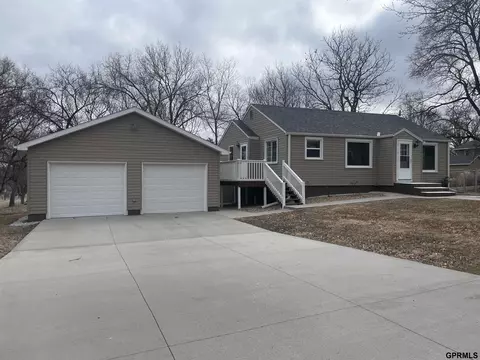312 N Shimerda St, Wilber, NE 68465