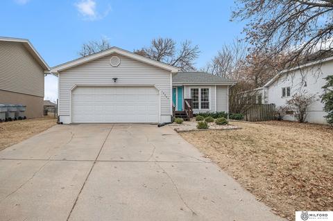 13907 Josephine St, Omaha, NE 68138