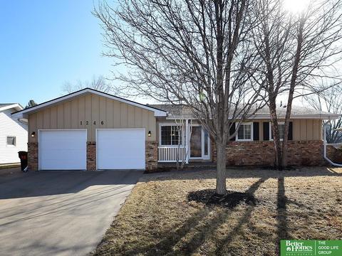 1246 Clarmar Ave, Fremont, NE 68025