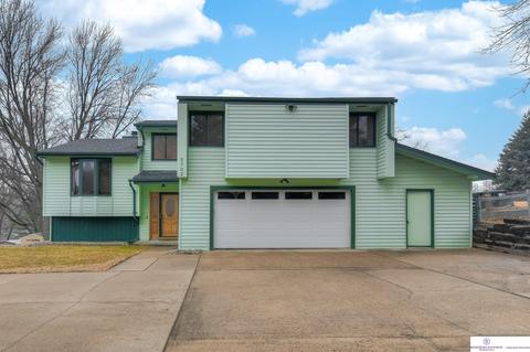 5702 N 80 St, Omaha, NE 68134