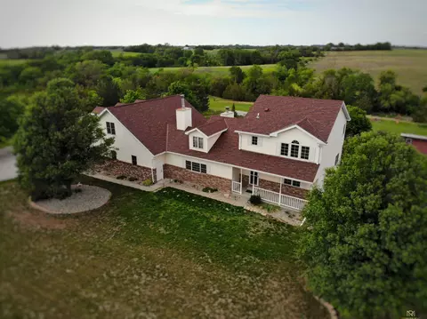 28801 Fonda Rd, Firth, NE 68358