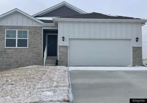 11537 S 191st Ave, Gretna, NE 68028