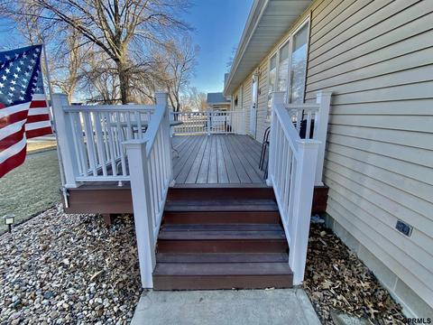 215 S Fillmore St, Bruning, NE 68322 photo 3