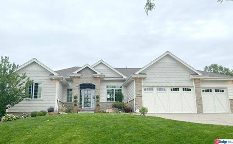 19302 Spencer St, Elkhorn, NE 68022