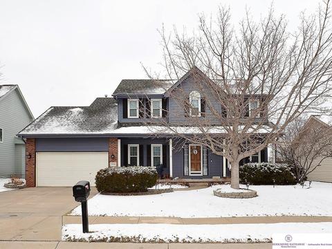 13904 Camden Ave, Omaha, NE 68164