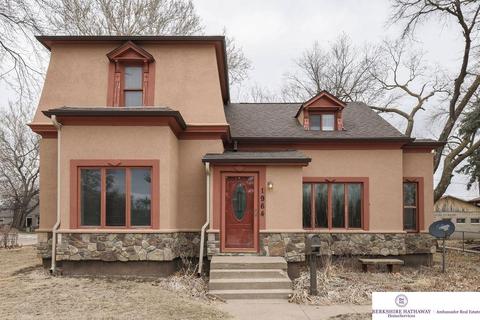 1964 Nebraska St, Blair, NE 68008