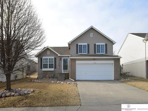 19459 U St, Omaha, NE 68135