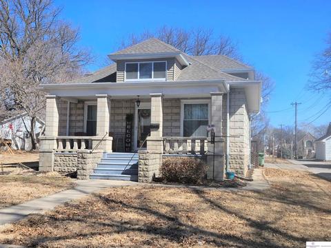 742 N Broadway St, Wahoo, NE 68066