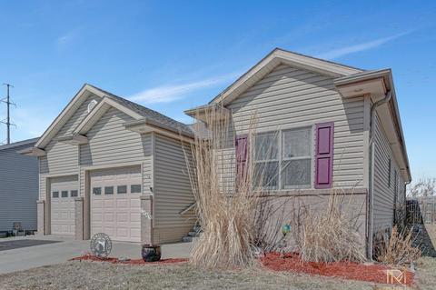 7463 Whitewater Ln, Lincoln, NE 68521