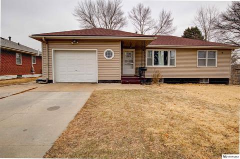 5023 N 54th St, Omaha, NE 68104