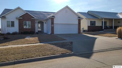 1294 Shalene Cir, Wahoo, NE 68066