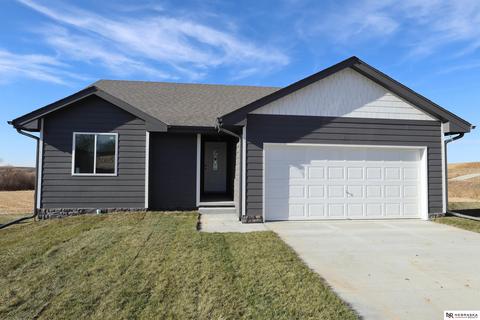 3065 Sunridge Cir, Blair, NE 68008