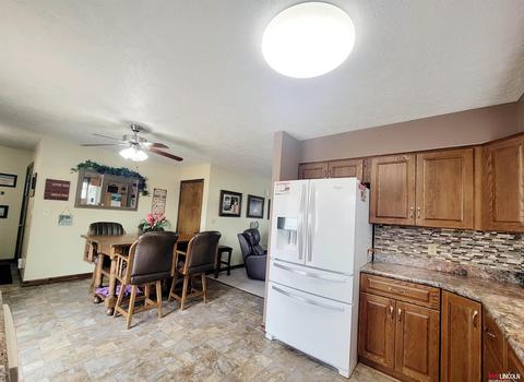 106 E Helen St, Sutton, NE 68979 photo 8
