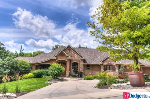 3502 S 228 St, Elkhorn, NE 68022