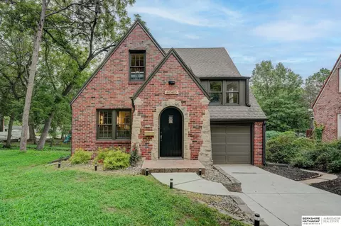 4040 Sheridan Blvd, Lincoln, NE 68506