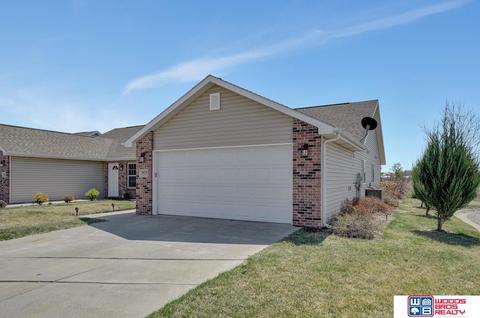 3833 Ballard Ct, Lincoln, NE 68504