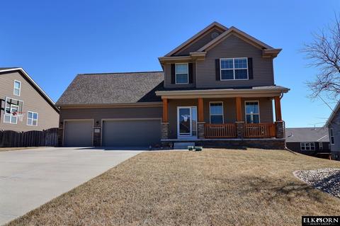 12072 Elmwood Dr, Bennington, NE 68007