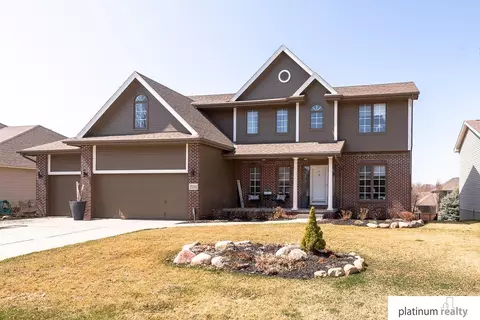 7232 N 154 St, Bennington, NE 68007