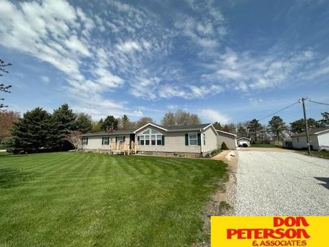 6560 E Military Ave, Fremont, NE 68025