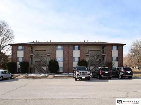 5523 S 31st St #11, Lincoln, NE 68516