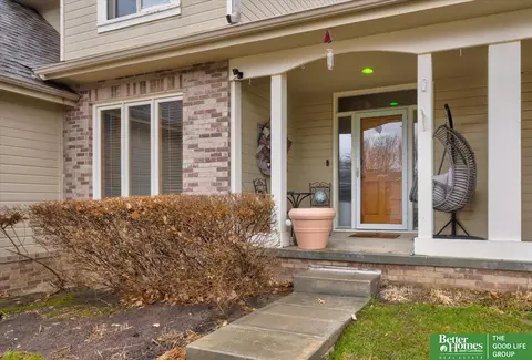 10965 Marcy Plz, Omaha, NE 68154