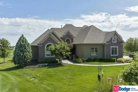 10710 S 168 Ave, Omaha, NE 68136