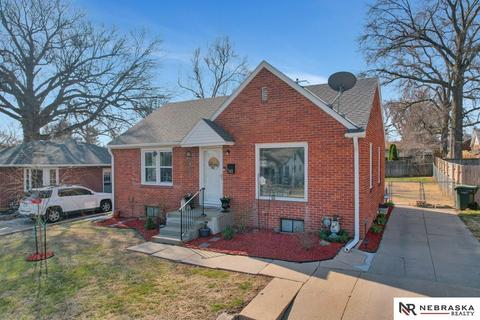 3421 South St, Lincoln, NE 68506