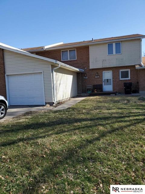 4644 Tipperary Trl, Lincoln, NE 68512