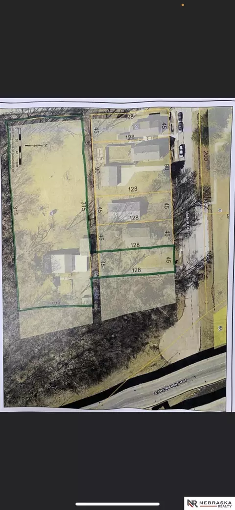 2052 Monroe St, Omaha, NE 68107