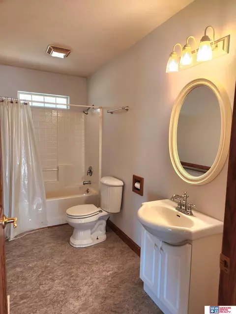 4744 E Sargent Rd, Beatrice, NE 68310 photo 20