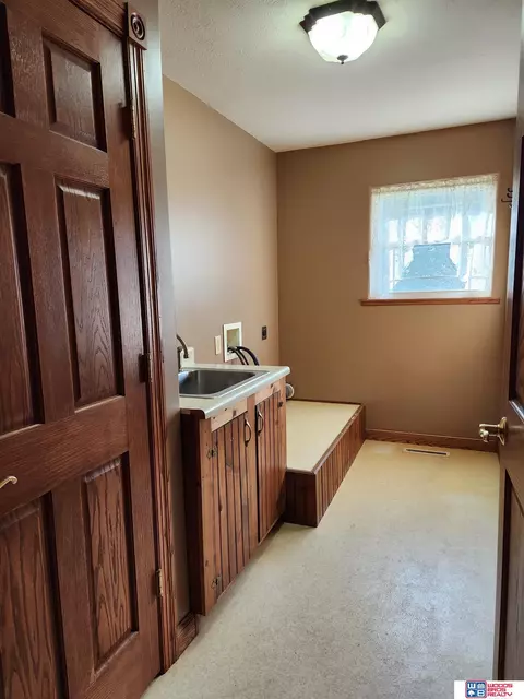 4744 E Sargent Rd, Beatrice, NE 68310 photo 21