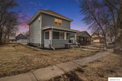 3532 N 29th St, Omaha, NE 68111