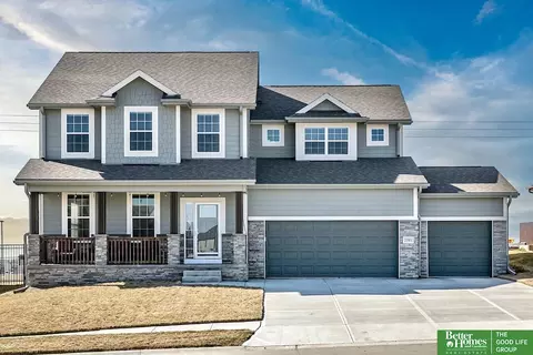 20901 Jeannie Ln, Gretna, NE 68028