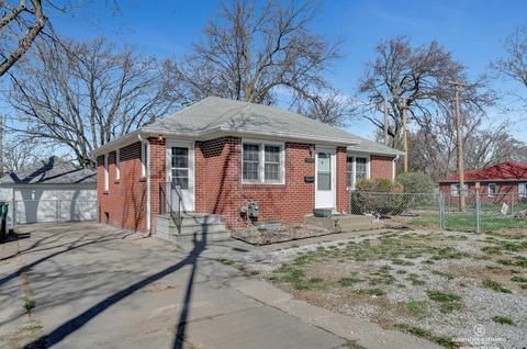 1701 S 48th St, Lincoln, NE 68506
