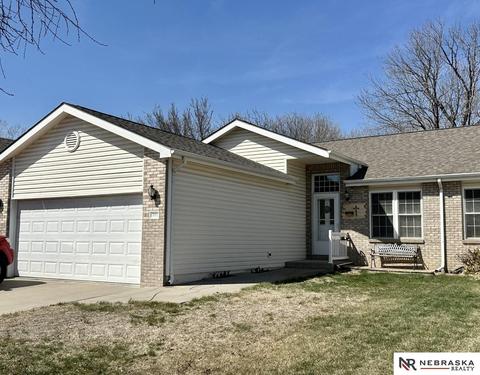 242 W Irving St, Lincoln, NE 68521