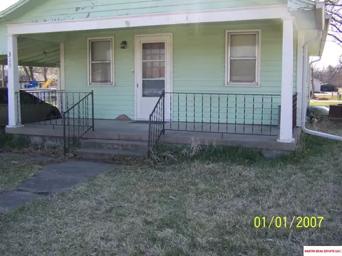 319 Penner St, Beatrice, NE 68310