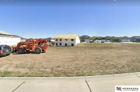 7222 N 49th St, Lincoln, NE 68514