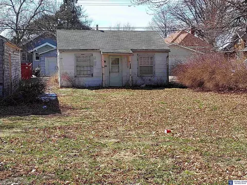 1931 N Grant Ave, York, NE 68467