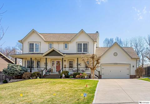 14301 S 31st St, Bellevue, NE 68123