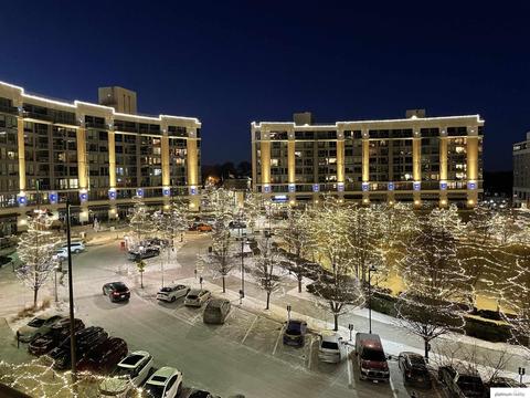 220 S 31 Ave #3303, Omaha, NE 68131